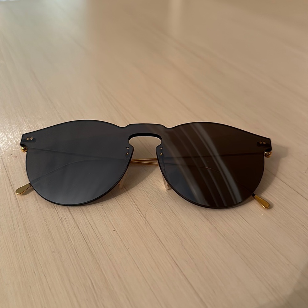Mirrored slate gray aviator sunglasses